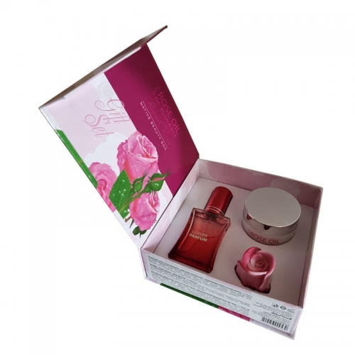 Regina Roses Gift set-- Day Cream 40ml, Glycerin Soap 35g, Parfum 30ml. Magnolica