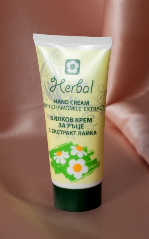 Hand cream with chamomile extract herbal 50 ml. Magnolica