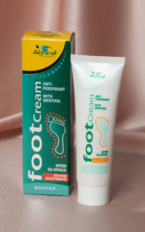 Antiperspirant foot cream with menthol 50 ml Magnolica