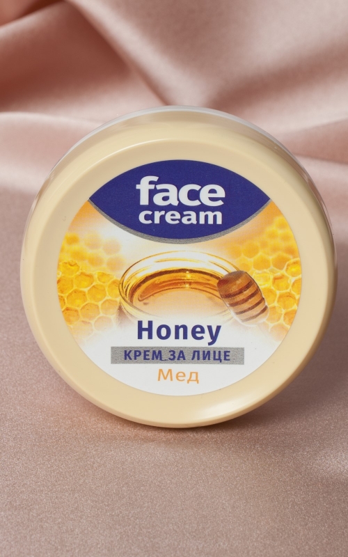 revitalizing face cream - honey 100 ml. Magnolica