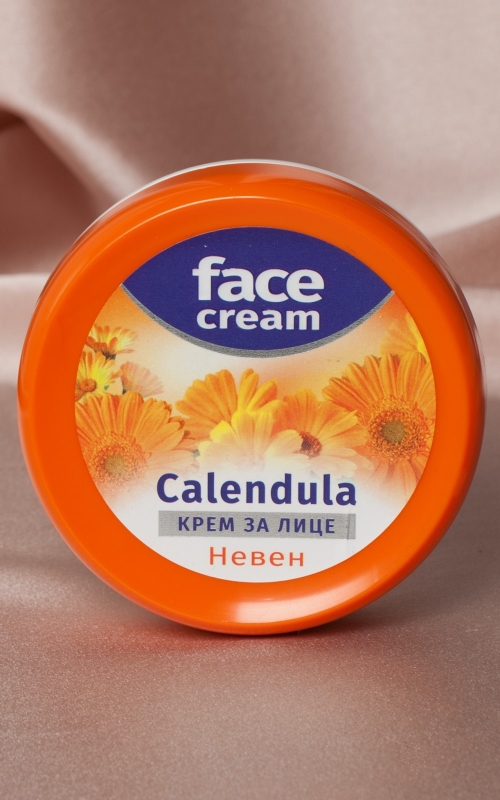 regenerating face cream - calendula 100 ml. Magnolica